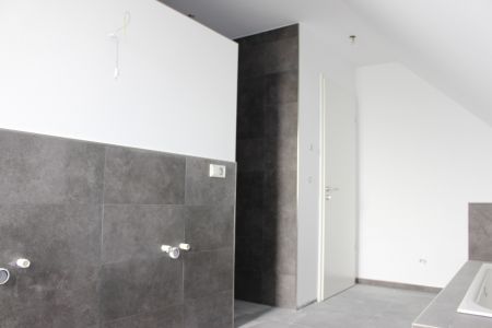 baustellenheld__fliesenarbeiten_neubau_03